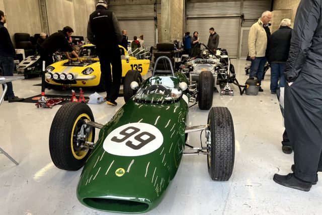 20221001_095201166_iOS