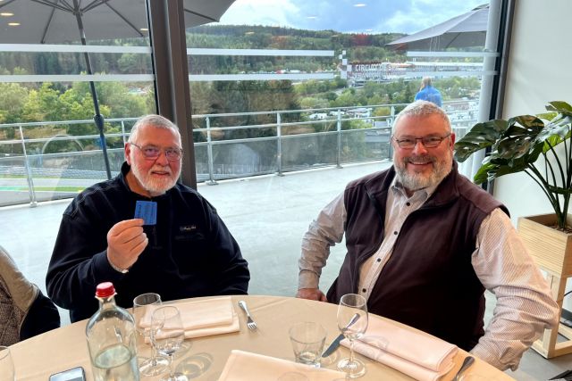 20221001_162411760_iOS