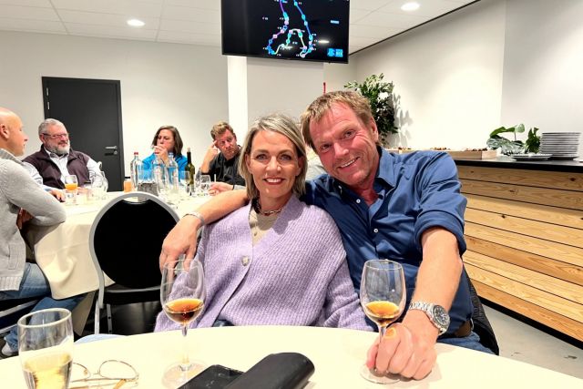 20221001_195403712_iOS