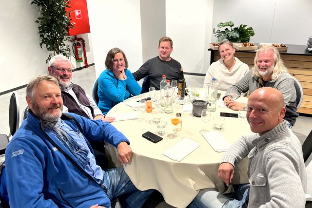 20221001_195437513_iOS