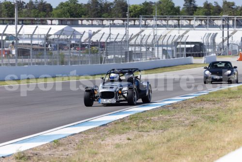 (108) HHR 30