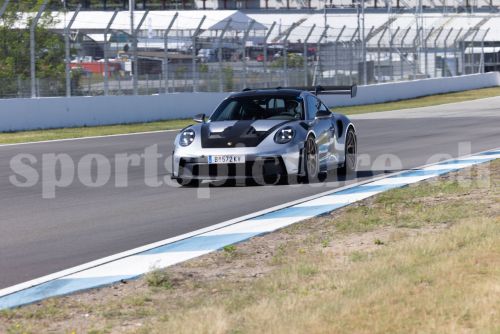 (113) HHR 30
