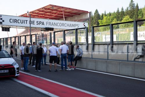 (9) Auswahl für Pistenclub Spa 16