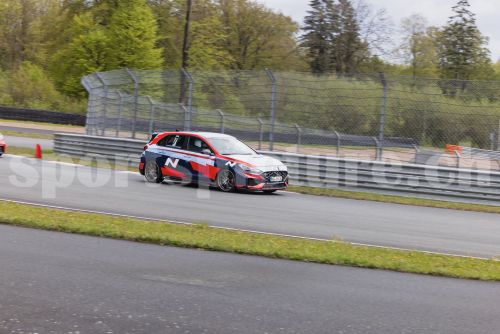 (69) Bilster Berg 19.04