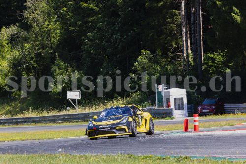 (147) Salzburgring 24