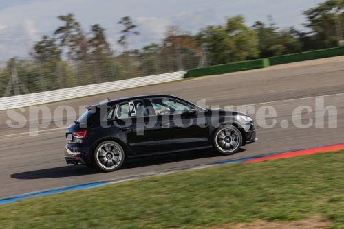 (41) HHR 17.09